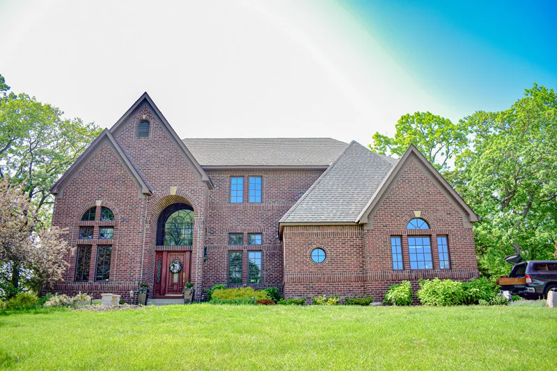 Roofing and traditional architecture in Afton